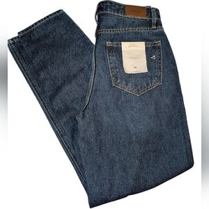 NWT*** Hidden Zoey Mom Tapered Leg Jeans Size 24-US 00
